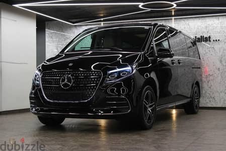 Mercedes- V300 AMG 2026.7 seats