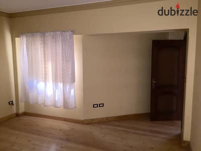 Detached Villa for Sale, 600 m² West of Somed Ultra Super Lux