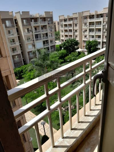 Apartment for Rent in Madinaty, B7, Group 73, 96 sqm, Garden & Park View, Corner Unit, with Kitchen.