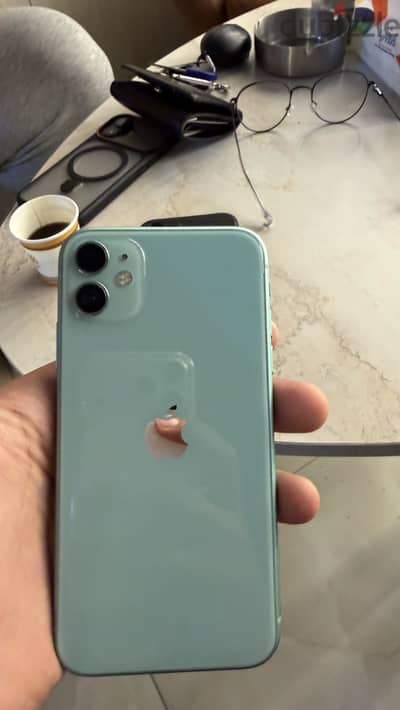 Apple - iPhone 11