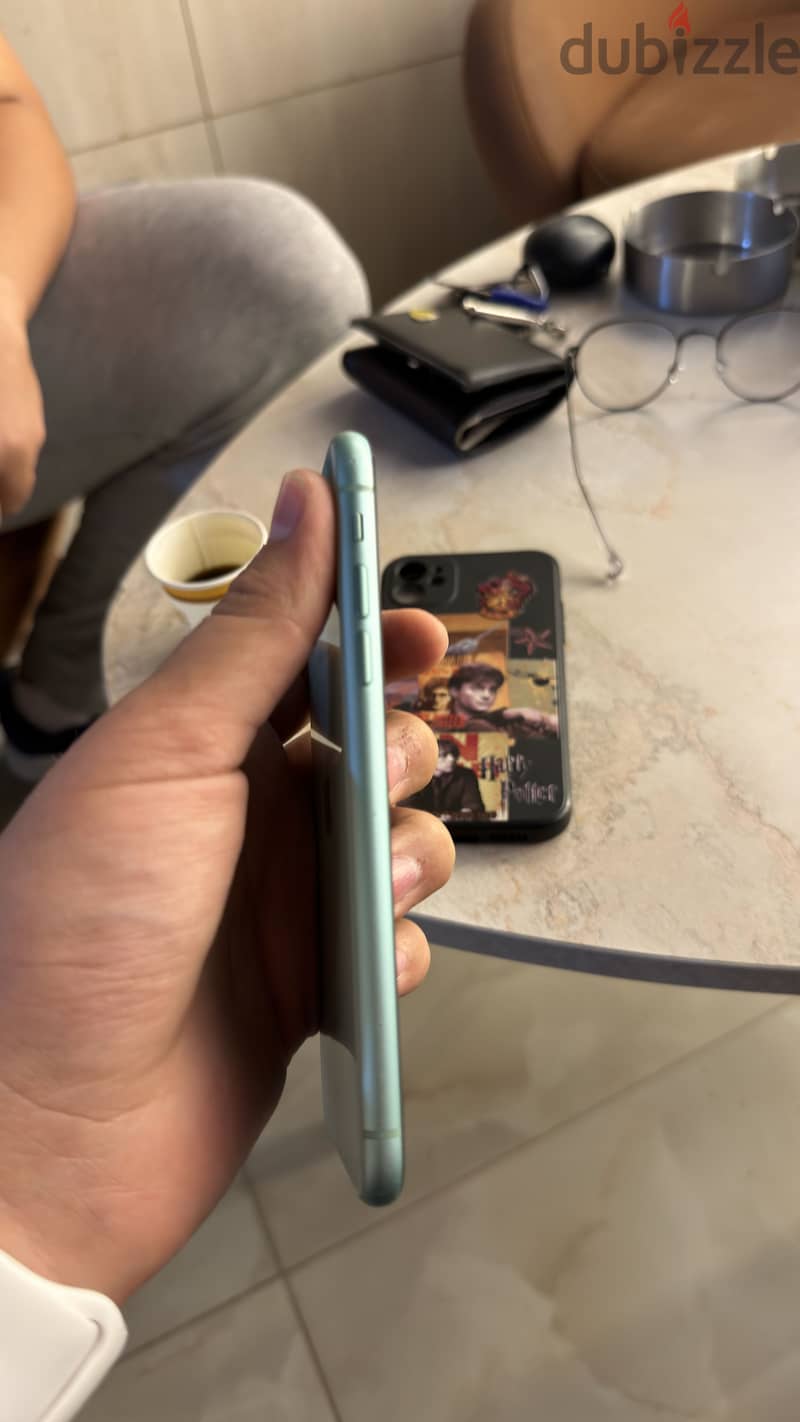 Apple - iPhone 11 5