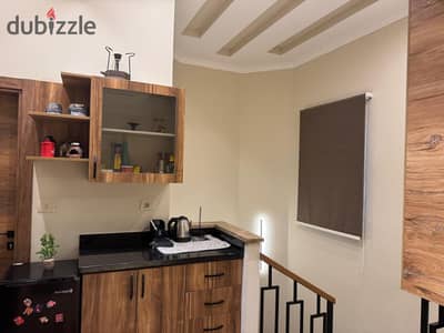 Middle Townhouse for Sale in District 5 – 258 sqm – 100 sqm Garden – New Cairo