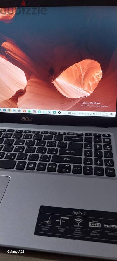 لاب توب استعمال خفيف جدا ايسر cor i 3