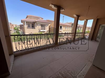 Ready to move Standalone Villa fully finished Facing north very prime location overlooking garden for sale in Hyde Park new cairo
