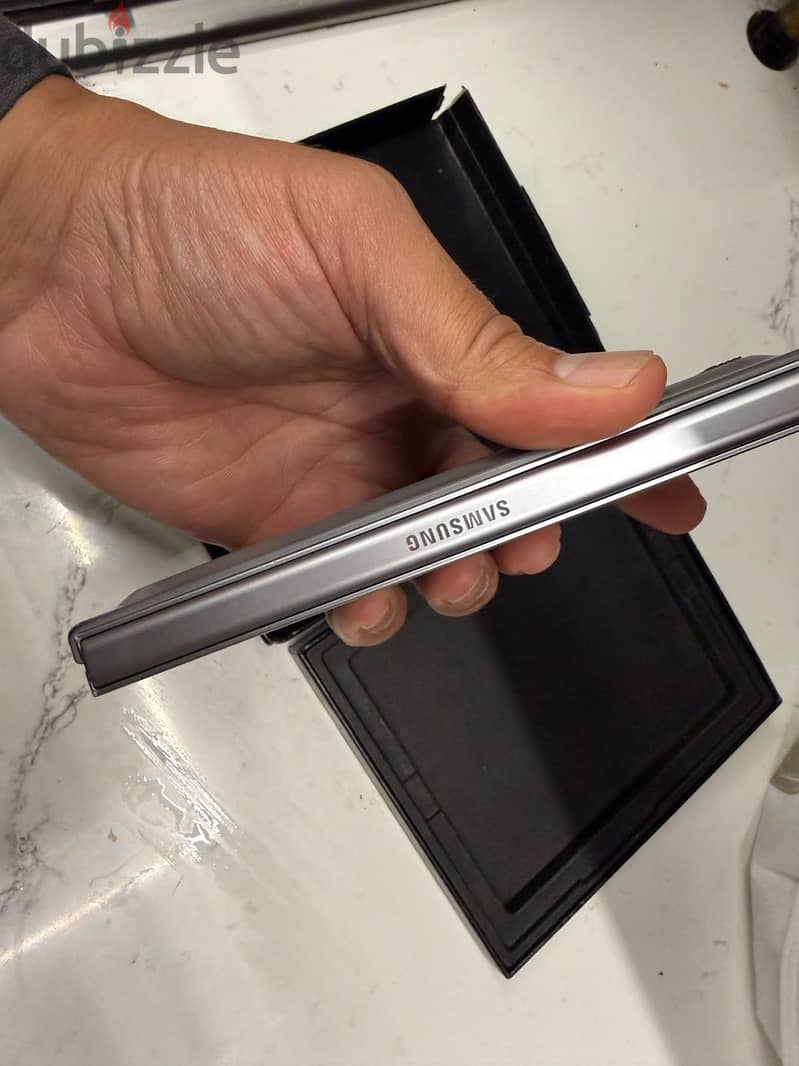 Samsung Z Fold 6 7