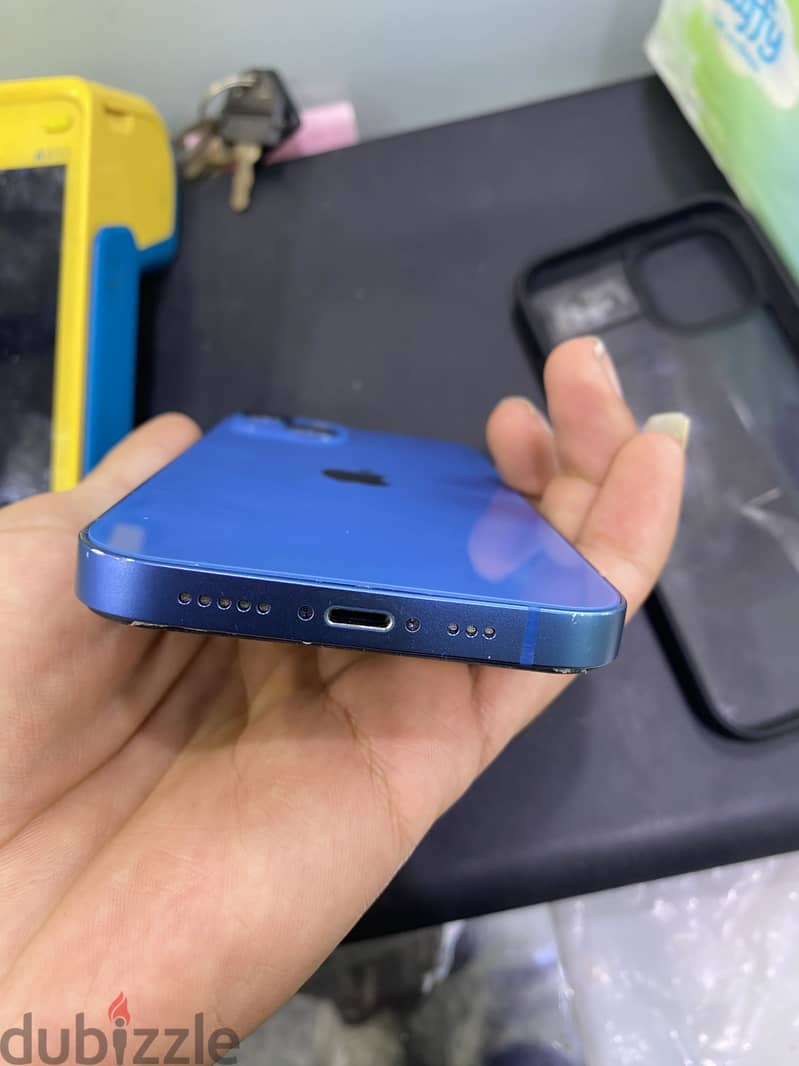 Apple - iPhone 13 2