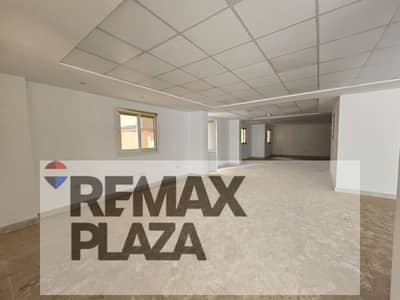 Fully finished office 335m for rent (first floor) behind Sun City directly in front of the airport
