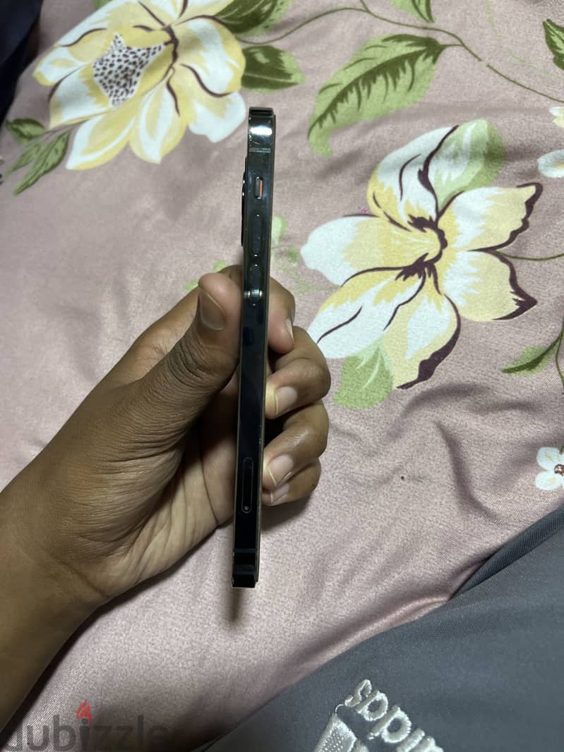 Apple - iPhone 12 Pro 1