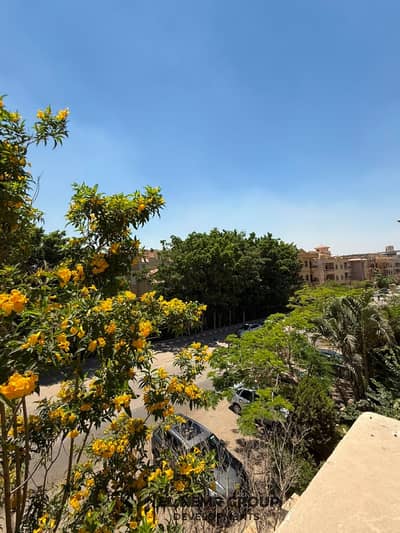 شقة للبيع في الياسمين ٨ - التجمع الاول - القاهرة الجديدة-من المالك