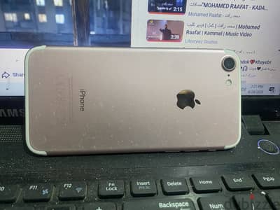 Apple - iPhone 7