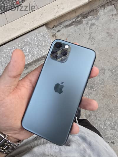 Apple - iPhone 11 Pro