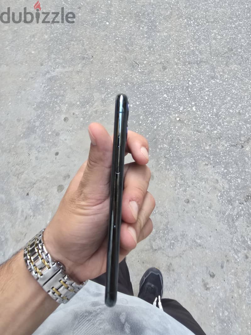 Apple - iPhone 11 Pro 4