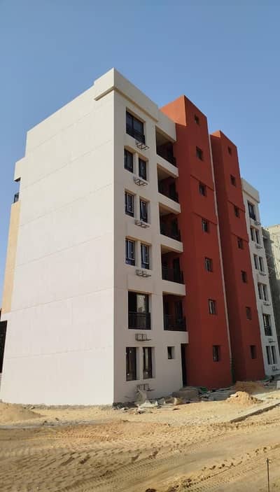 للبيع شقة 145م بالتقسيط كمبود نيو جاردن سيتي new garden city الشيخ زايد بالقرب من ابراج زد و بجوار كمبوند كارمة  و بالقرب من الربوة و جيرة وجيوار