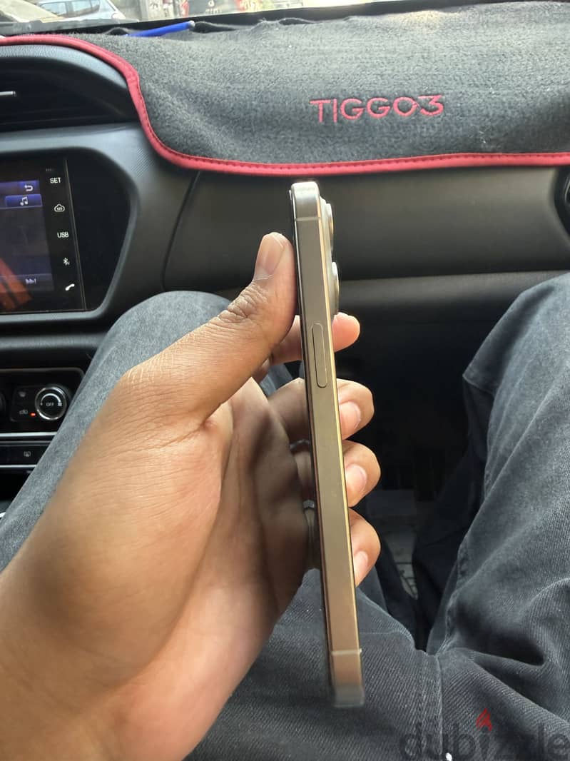 Apple - iPhone 15 Pro 6
