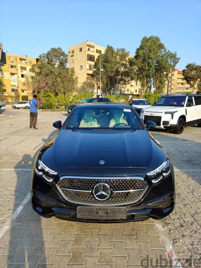 Mercedes-Benz E200 2024 Rear Axles AMG بمحاور