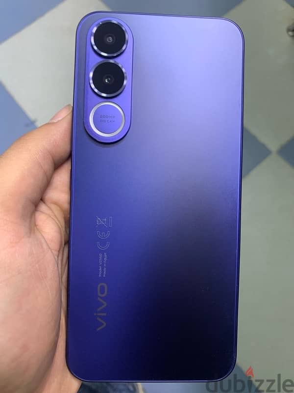 Vivo V70 FE 1