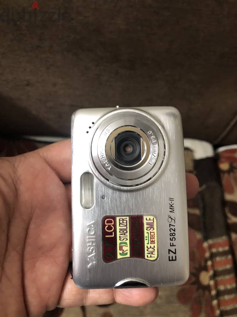 Yashica Digital 4