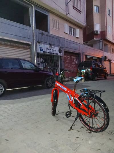 عجلة للبيع بحالة جيدة