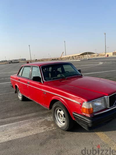 فولفو 240 1977