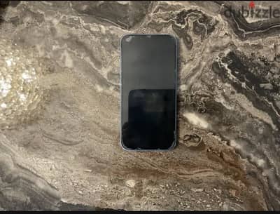 iPhone 13 : battery 84% , 128gb