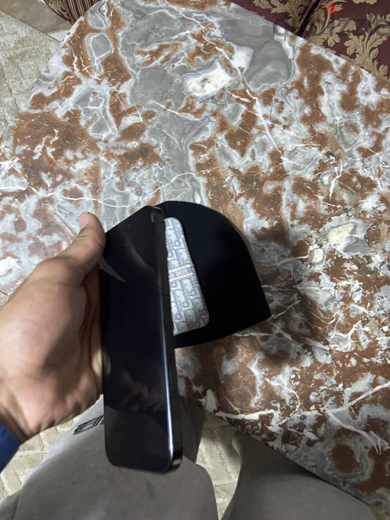 Apple - iPhone 16 Pro Max 3
