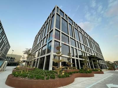 مكتب للإيجار في CFC التجمع الخامس 96 متر