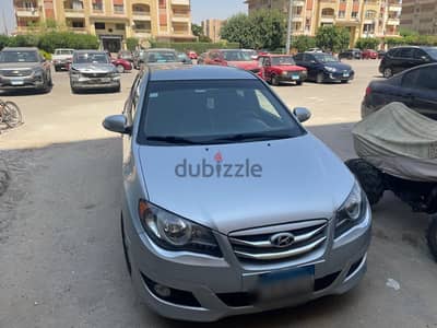 Hyundai Elantra 2024