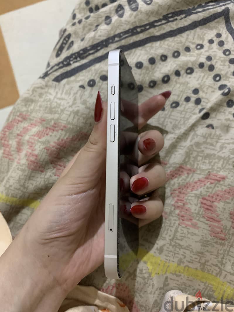 Apple - iPhone 14 1