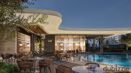 امتلك Twin House في أرقى مناطق برج العرب الجديدة، الحي الرابع المميز، بجوار نادي سموحة مباشرة، وعلى دقائق من الجامعة اليابانية والجامعة الفرنسية.