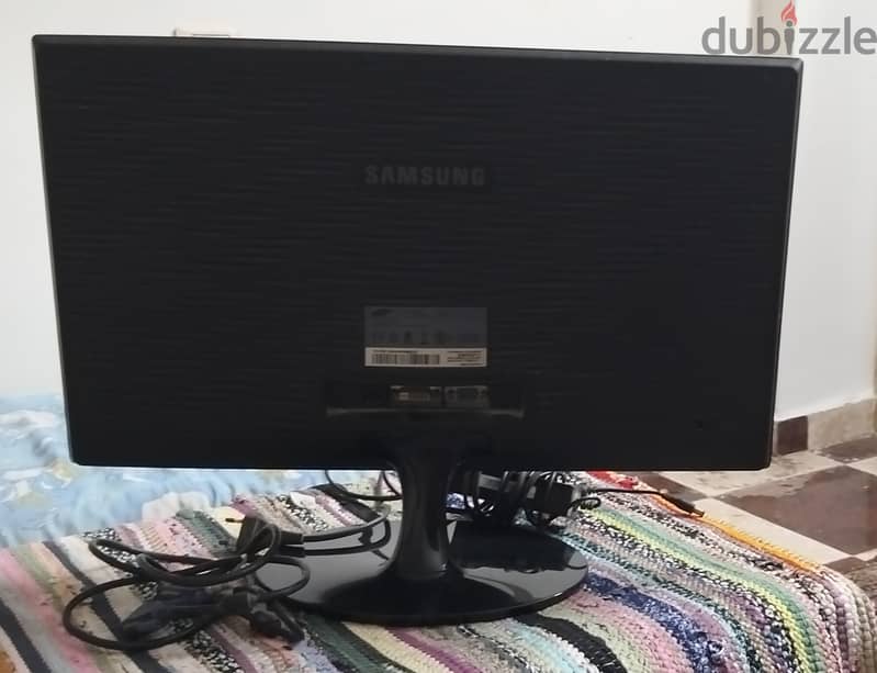 Samsung 23 inch 1