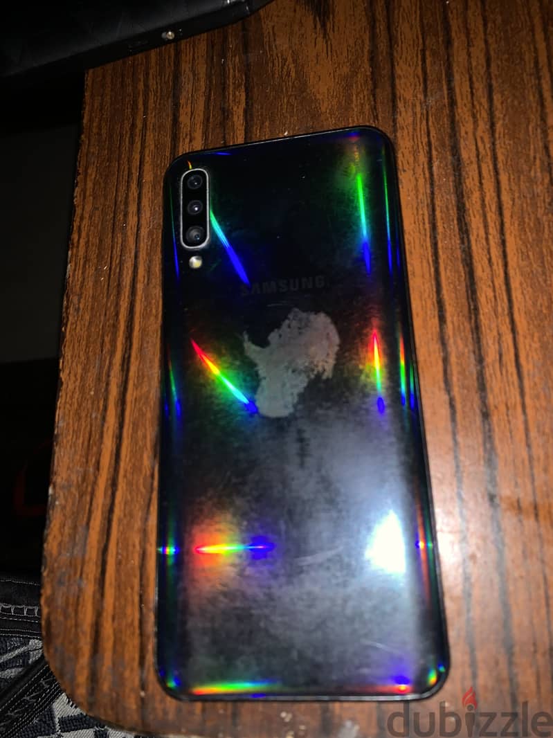Samsung A50 1