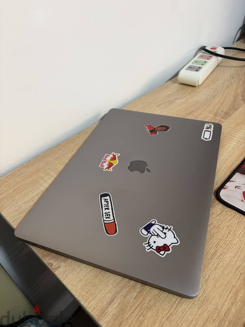 MacBook Pro 15 9