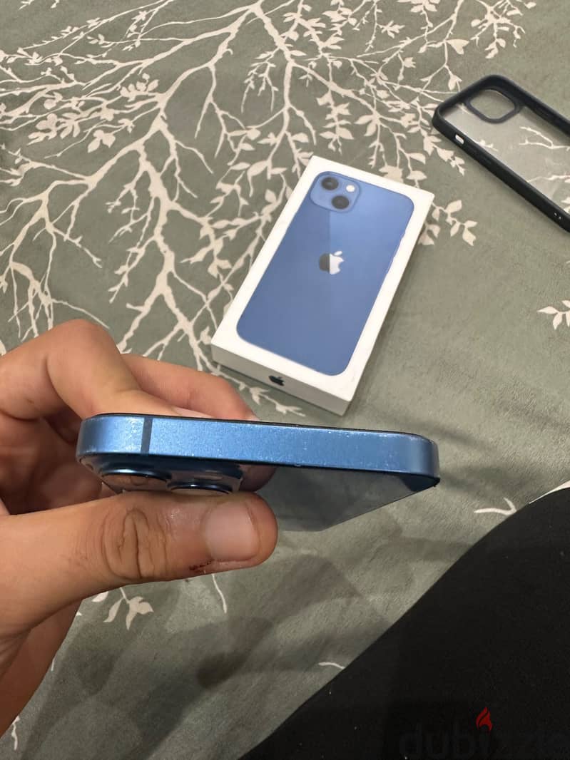 Apple - iPhone 13 4