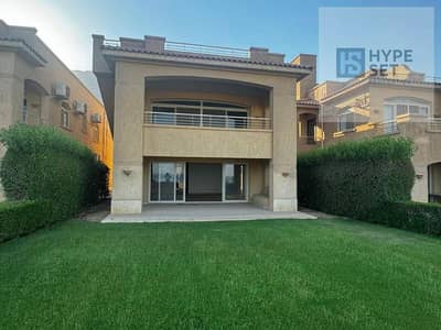 Finished chalet + garden first row on the sea double view in Telal El Sokhna zaafrana roud red sea with a down payment and installments over 10 years