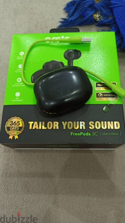 Air pods , oraimo 3C