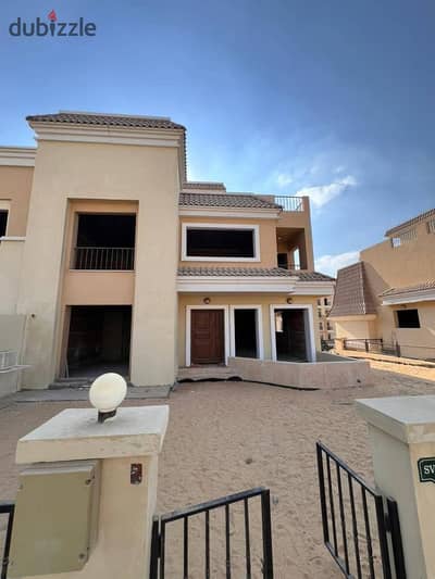 اخر فيلا استلام فوري للبيع بفيو لاند سكيب علي طريق السويس بجوار مدينتي في سراي Sarai