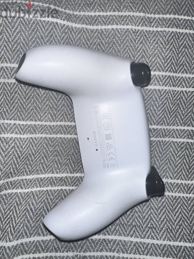 PS5 CONTROLLER 2