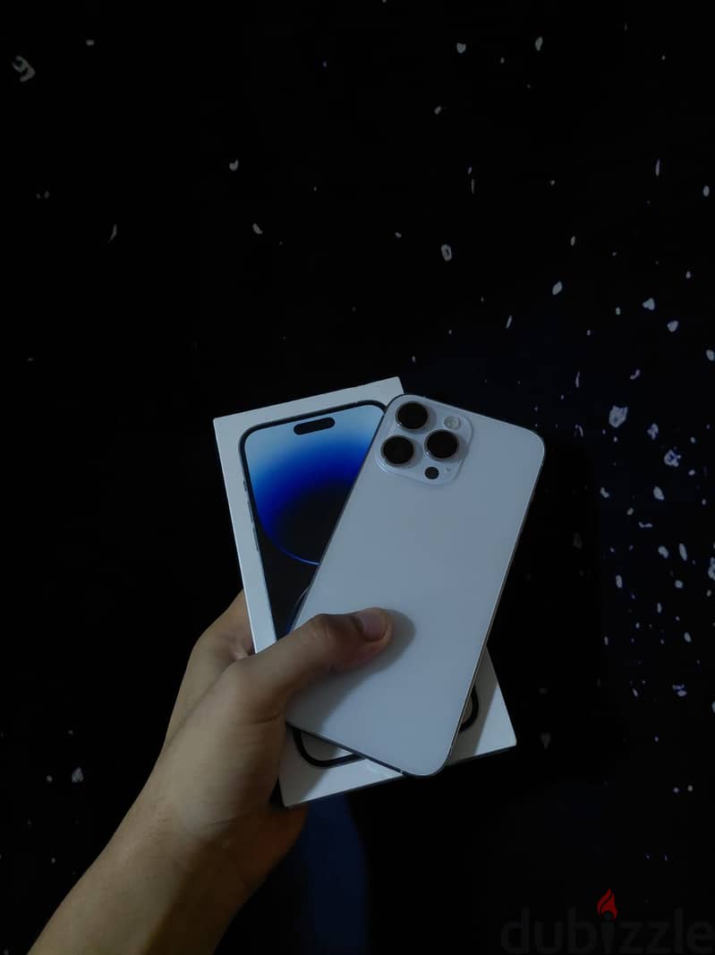 iPhone 14 Pro Max 1