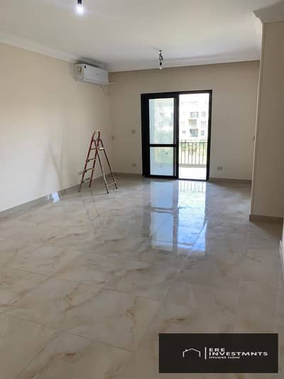 First floor apartment, finished according to the application, for sale at the lowest price in Villette Sodic compound.