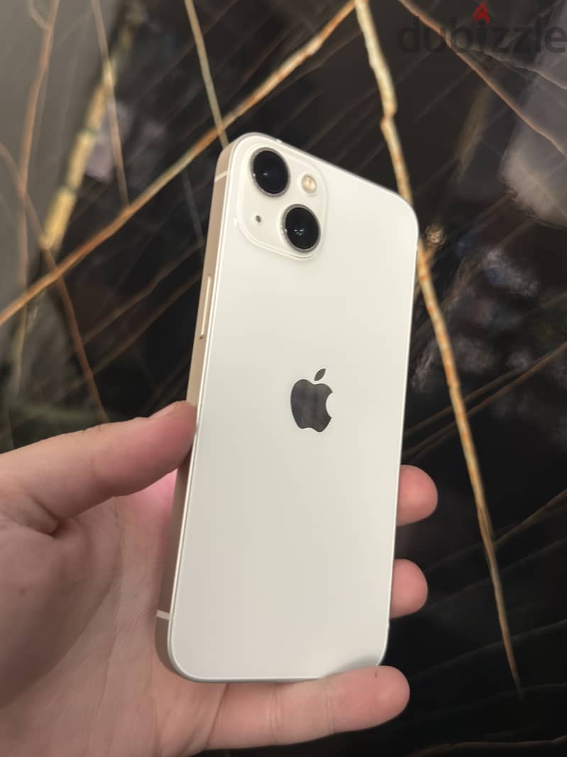 IPhone 13 4