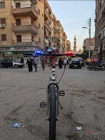 عجله BMW POWER SPORT مقاس 26 بحاله كالجديده والسعر 3200 و قابل للتفاوض