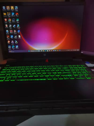 HP Pavilion Gaming | Ryzen 7 4800H | GTX 1650 Ti | 16GB RAM | SSD + 1T