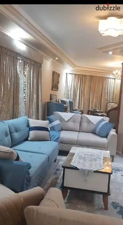 Apartment for sale in Heliopolis, branching off from Mohamed Farid, second floor, elevator, buildings 2017, 200 sqm, 3 bedrooms, 3 reception areas, 2 bathrooms