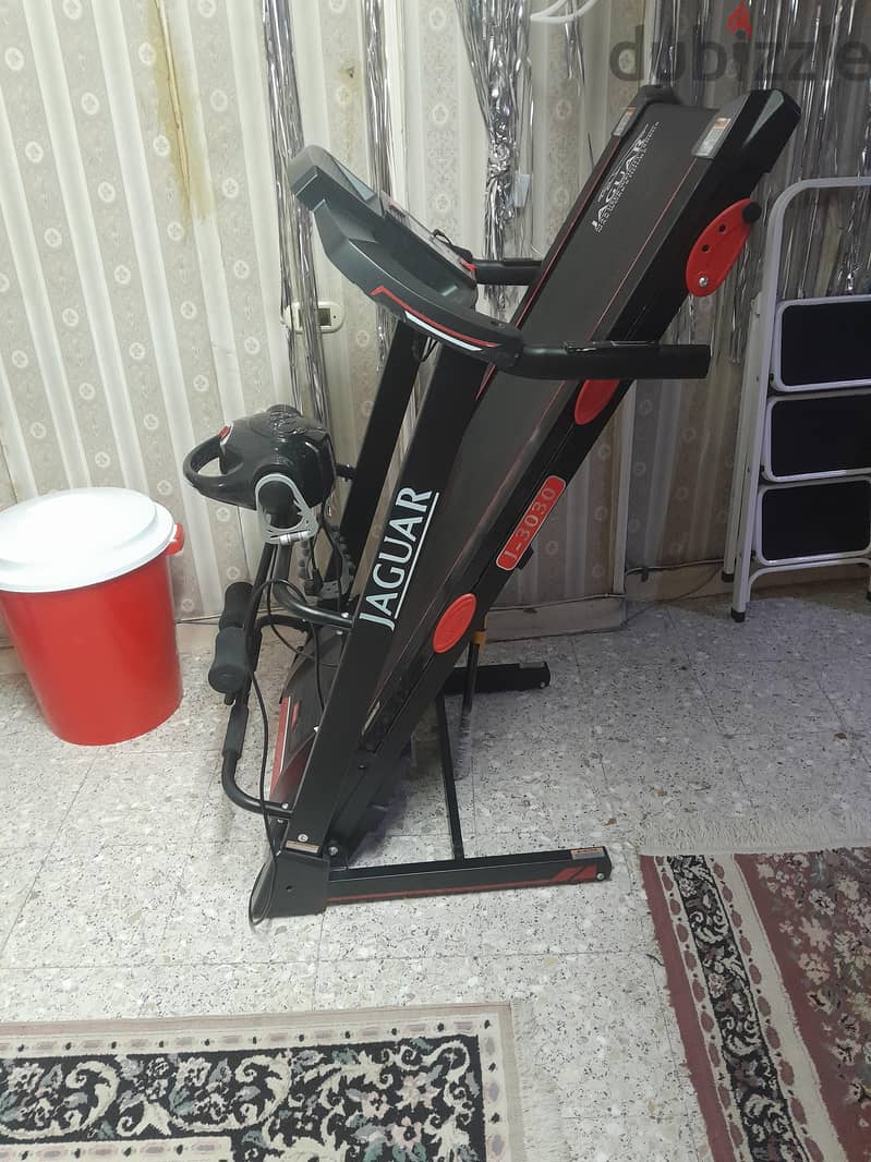 Jaguar Treadmill 2