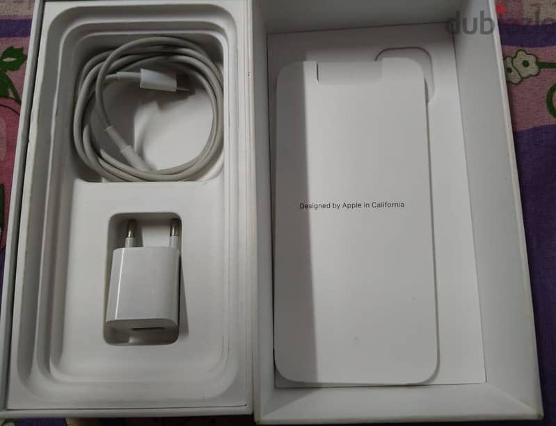 iPhone 11 4