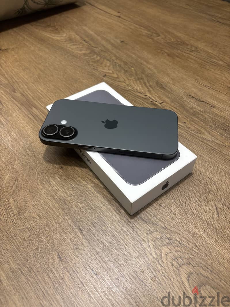 Apple - iPhone 17 2