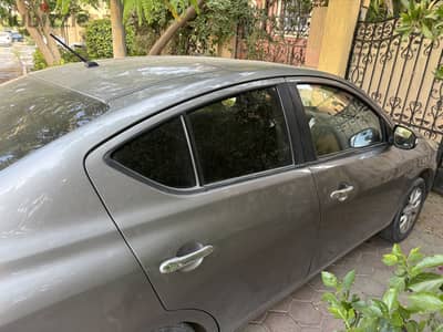 Nissan Sunny 2022