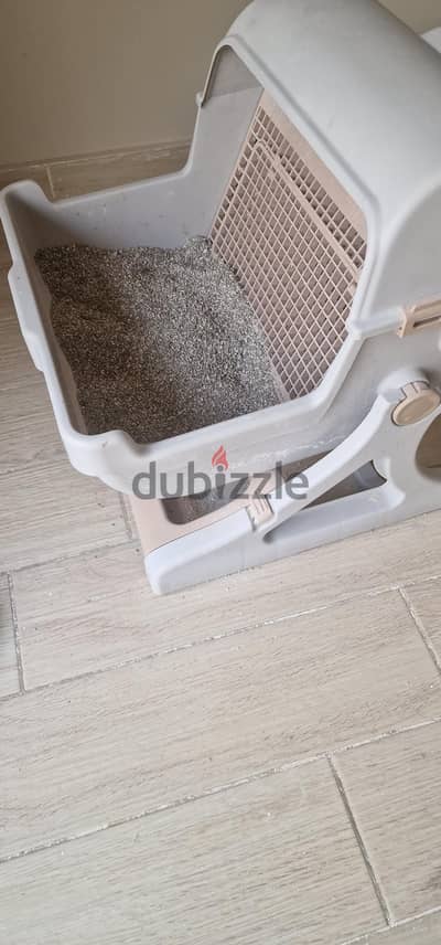 Semi automatic cat litter box
