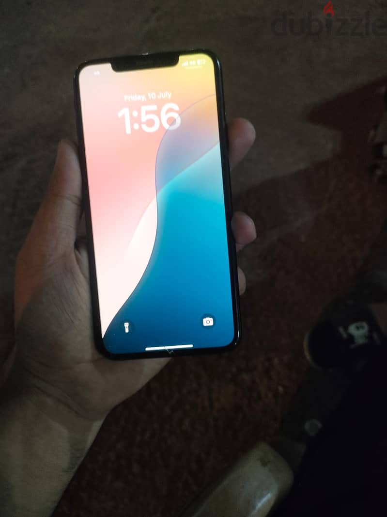 Apple - iPhone XS Max 1