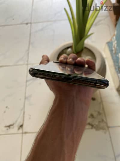 Apple - iPhone XS Max